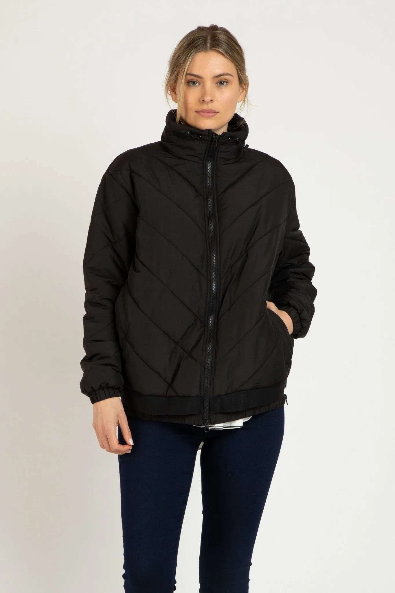 Betty Basics Rylie Puffa Jacket in Black