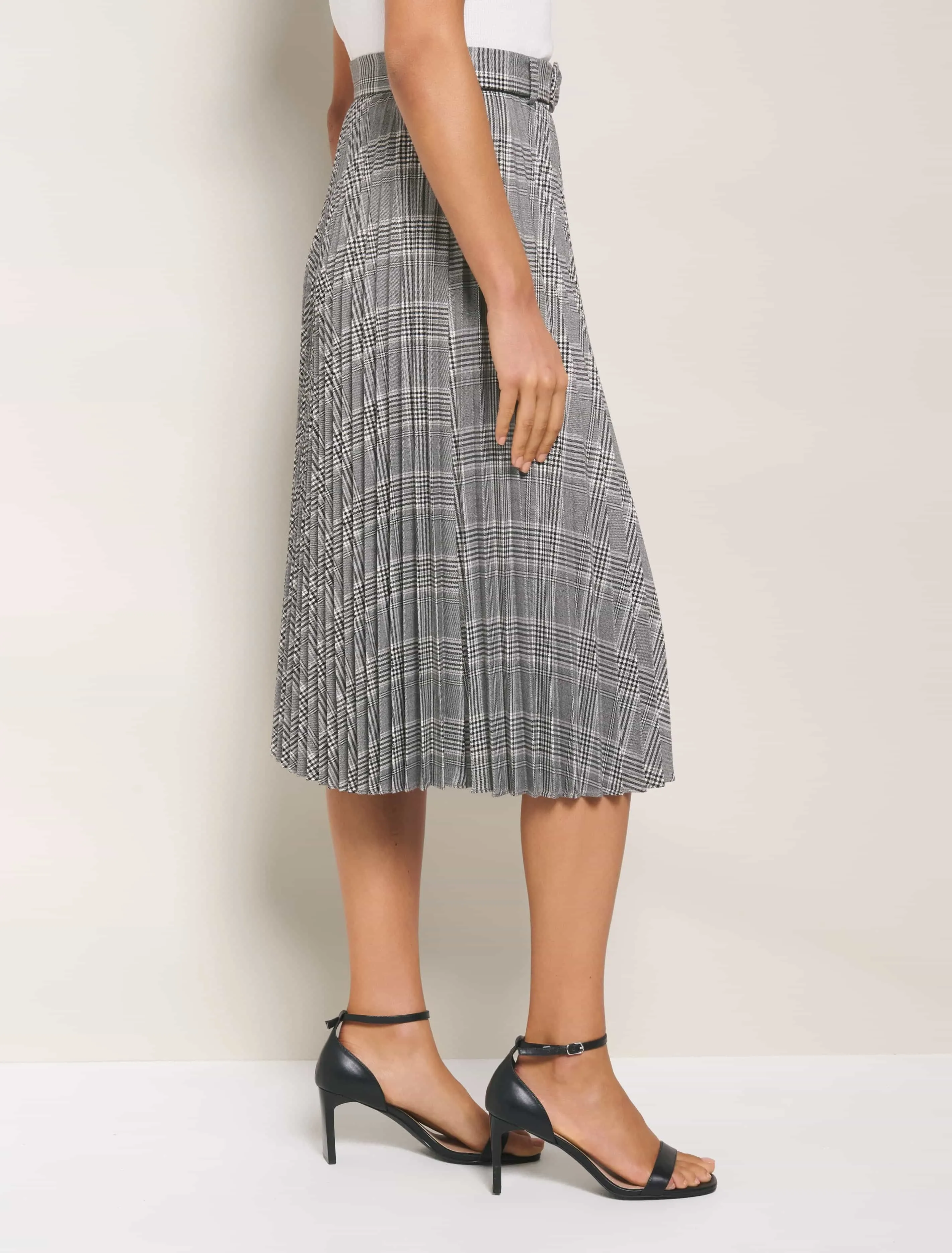 Carla Self Belt Check Pleat Skirt