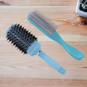 Kuber Industries Hair Brush | Bristles Brush | Hair Brush with Paddle | Sharp Hair Brush for Woman | Suitable For All Hair Types | TGX525..-C19BLE | Ice Blue & Blue