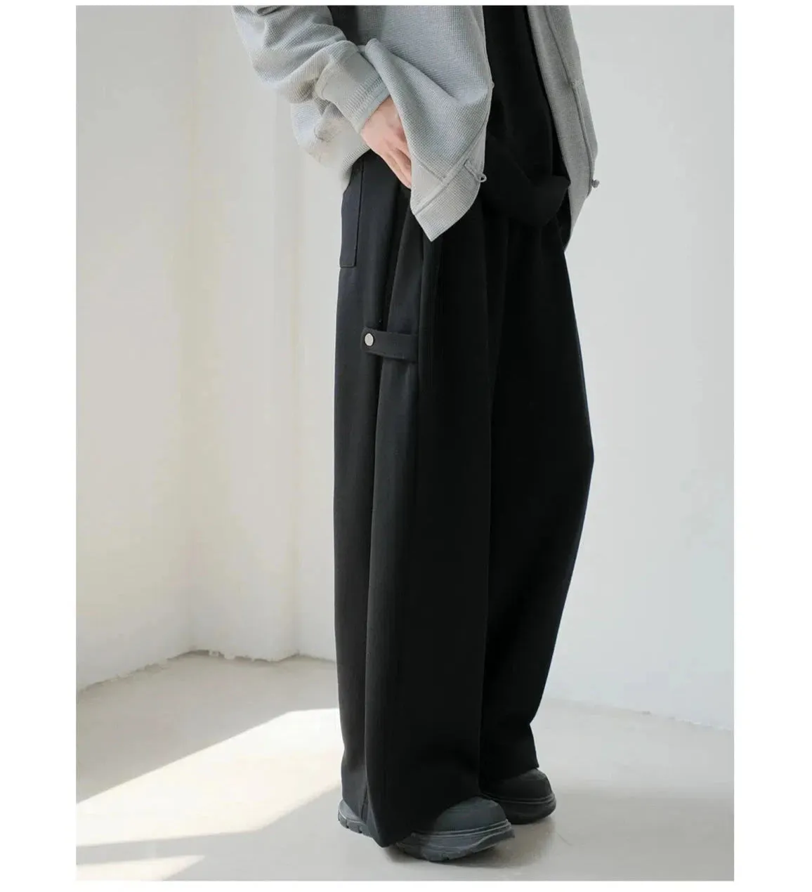 Relaxed Fit Wide-leg Sweatpants